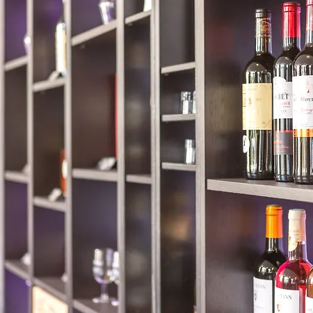 Restaurant De L'ecu Hotel Jonzac