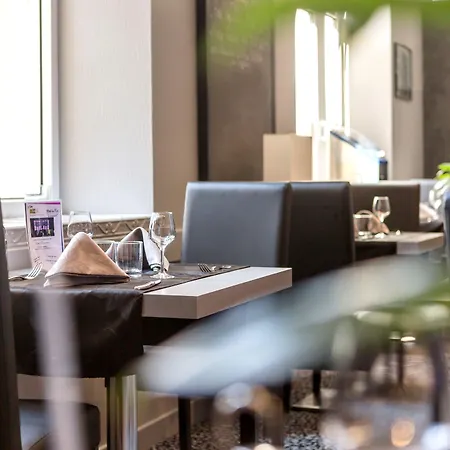 Restaurant De L'ecu Hotel Jonzac