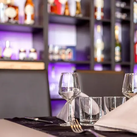 Restaurant De L'ecu Hotel