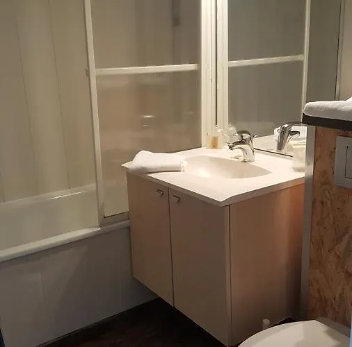 Restaurant De L'ecu 2* Jonzac