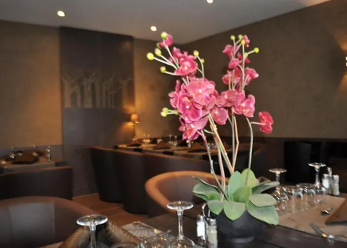 Hotel Restaurant De L'ecu 2*